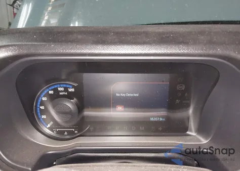 2021 Ford Bronco First Edition z USA, uszkodzony, nr VIN 1FMEE5EP4MLA40804